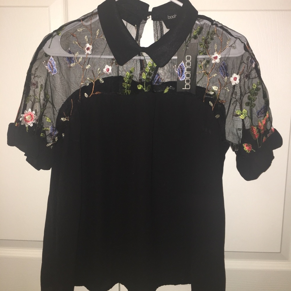 Super cute embroidered mesh/black top